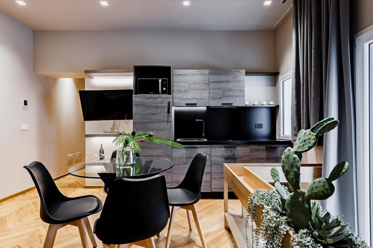 Ferrini Home - Etnea Heritage Katanya Dış mekan fotoğraf